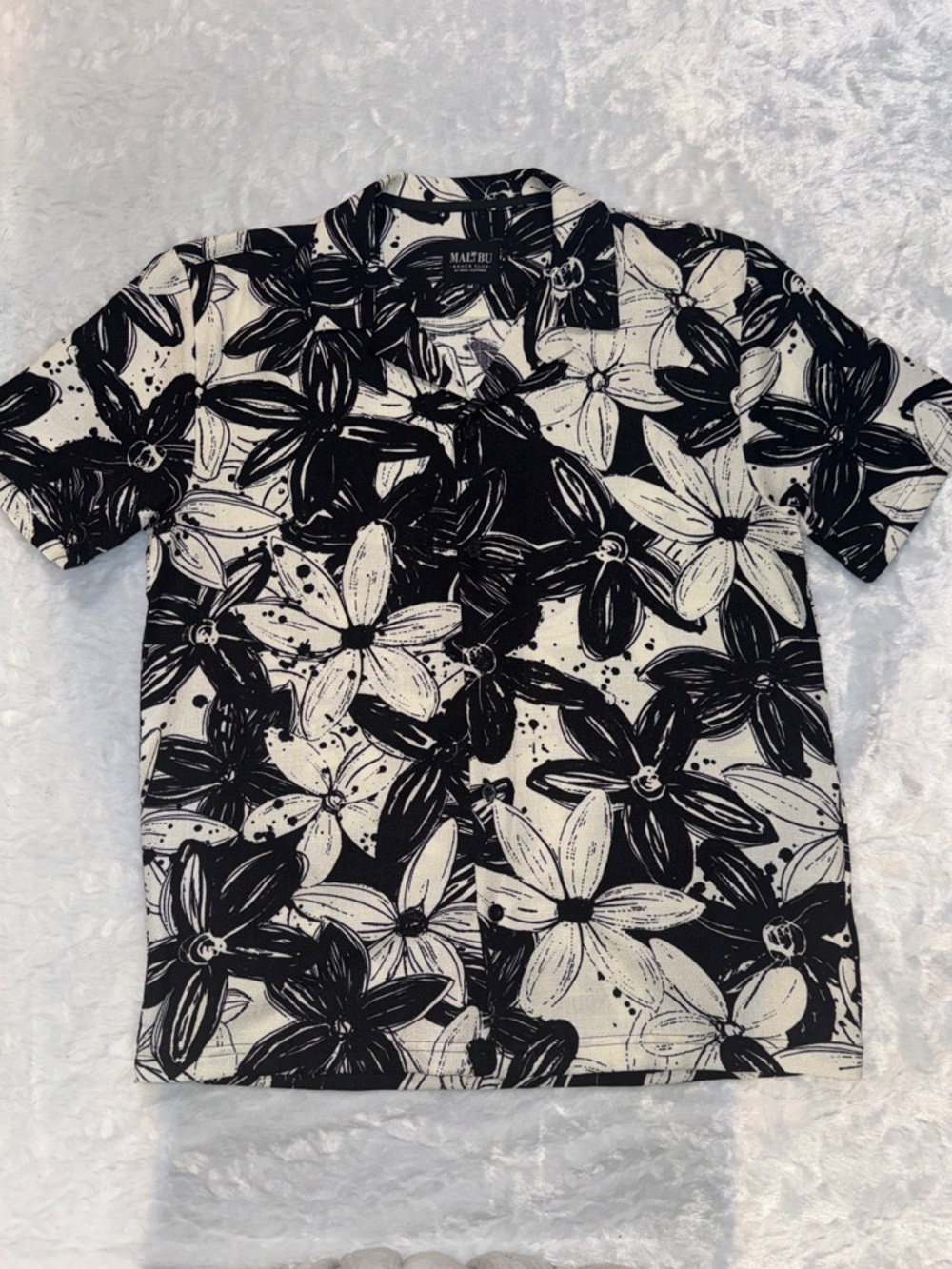 Malibu Black & White Floral Button-Down Shirt